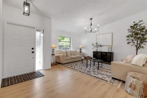 3252 Patton St Sarasota, FL 34235 - Off Market
