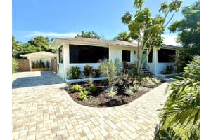 6138 11th Ave S, GULFPORT