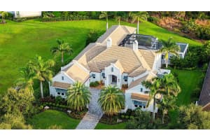 15904 BAYCROSS DRIVE, LAKEWOOD RANCH, FL 34202 - MLS#MFRA4660889