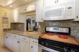 4846 VILLAGE GARDENS DRIVE, SARASOTA, FL 34234 - MLS#MFRA4660898