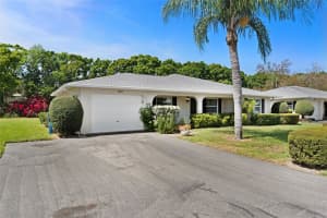 7082 COUNTRY CLUB DRIVE, SARASOTA, FL 34243 - MLS#MFRA4660928