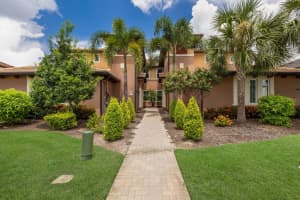 7474 Divot Loop, LAKEWOOD RANCH