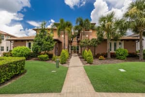 7474 DIVOT LOOP, LAKEWOOD RANCH, FL 34202 - MLS#MFRA4660962