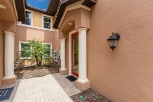 7474 DIVOT LOOP, LAKEWOOD RANCH, FL 34202 - MLS#MFRA4660962