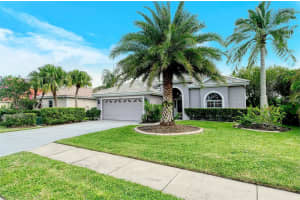 6807 SAGEBRUSH CIRCLE, SARASOTA, FL 34243 - MLS#MFRA4660968