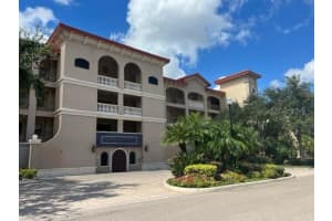 7710 Lake Vista Ct #302, LAKEWOOD RANCH