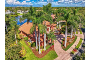 9011 WILDLIFE LOOP, SARASOTA, FL 34238 Sold 09/12/25