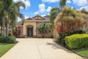7914 Edmonston Cir, BRADENTON