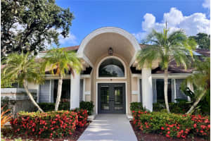 4551 SAN SIRO DRIVE, SARASOTA, FL 34235 - MLS#MFRA4660997