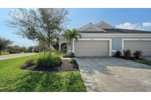 7668 Registrar Way, SARASOTA