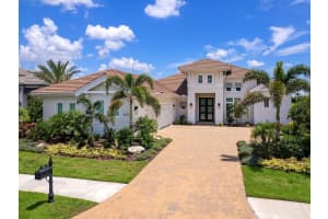 8532 Pavia Way, LAKEWOOD RANCH