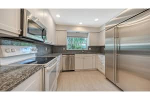 1763 SOUTH DRIVE, SARASOTA, FL 34239 - MLS#MFRA4661075
