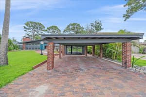 4610 CYPRESS WAY, ST PETERSBURG, FL 33705 - MLS#MFRA4661078