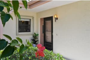 1743 Lake Pl #1743-b, VENICE