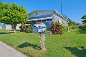 1107 49TH AVENUE, BRADENTON, FL 34207 Sold 08/29/25