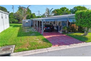1107 49TH AVENUE, BRADENTON, FL 34207 Sold 08/29/25