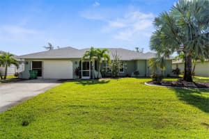 206 Porto Velho St, PUNTA GORDA