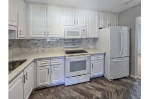 6107 EVERGREEN CIRCLE, BRADENTON, FL 34209 - MLS#MFRA4661152