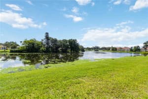 1040 VILLAGIO CIRCLE, SARASOTA, FL 34237 - MLS#MFRA4661195
