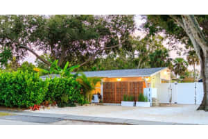 2040 PALM TERRACE, SARASOTA, FL 34231 - MLS#MFRA4661224