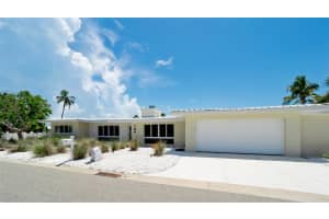 784 SAINT JUDES DR N, LONGBOAT KEY, FL 34228 - MLS#MFRA4661229