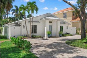 1600 KENILWORTH STREET, SARASOTA, FL 34231 - MLS#MFRA4661230