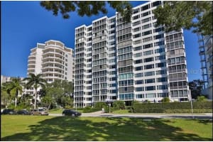 555 S Gulfstream Ave #303, SARASOTA