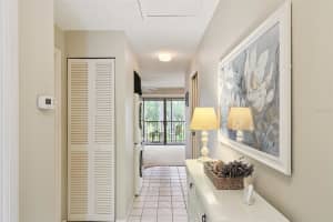 3047 QUAIL HOLLOW, SARASOTA, FL 34235 - MLS#MFRA4661272