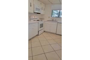 4001 BENEVA ROAD, SARASOTA, FL 34233 - MLS#MFRA4661279