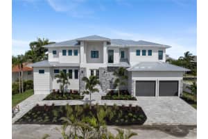 569 Bayview Dr, LONGBOAT KEY