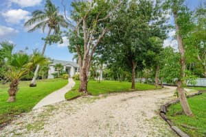 1021 99TH STREET, BRADENTON, FL 34209 - MLS#MFRA4661338