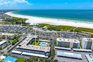 5600 Beach Way Dr #304, SARASOTA