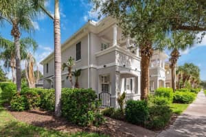 1866 Burgos Dr, SARASOTA