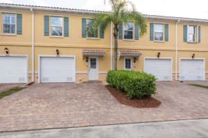 1633 NAPOLI DRIVE, SARASOTA, FL 34232 - MLS#MFRA4661450