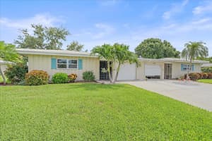 7216 11th Ave W #203, BRADENTON