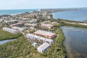 3601 E Bay Dr, Bradenton Beach, FL 34217, Sold 08/28/25