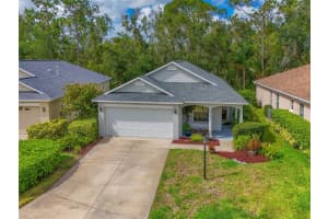 6442 BARBERRY COURT, LAKEWOOD RANCH, FL 34202 - MLS#MFRA4661514