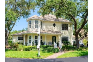 2404 64TH STREET COURT, BRADENTON, FL 34209 - MLS#MFRA4661563