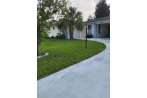3120 PINETREE STREET, PORT CHARLOTTE, FL 33952 Sold 09/15/25