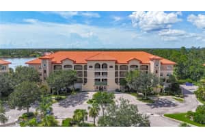 7612 Lake Vista Ct #208, LAKEWOOD RANCH