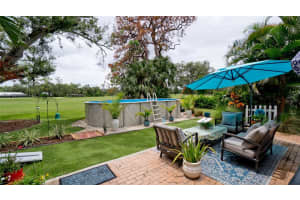 836 MAGELLAN DRIVE, SARASOTA, FL 34243 - MLS#MFRA4661645