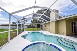 2069 COUNTRY MEADOWS LANE, SARASOTA, FL 34235 - MLS#MFRA4661658