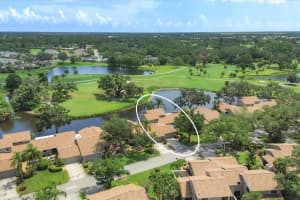 4555 FOREST WOOD TRAIL, SARASOTA, FL 34241 - MLS#MFRA4661675