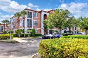 8387 38TH STREET CIRCLE, SARASOTA, FL 34243 - MLS#MFRA4661714