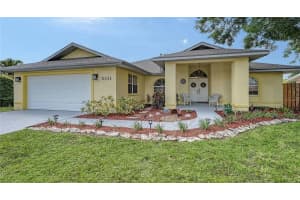 5111 13th Avenue Dr W, BRADENTON
