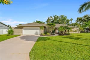 4207 CHARING CROSS ROAD, SARASOTA, FL 34241 - MLS#MFRA4661727
