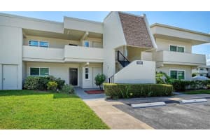 7251 W Country Club Dr N #226, SARASOTA