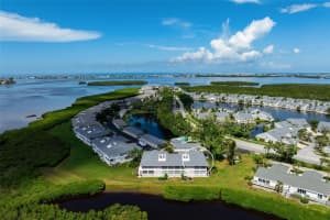 1103 EDGEWATER CIRCLE, BRADENTON, FL 34209 - MLS#MFRA4661825