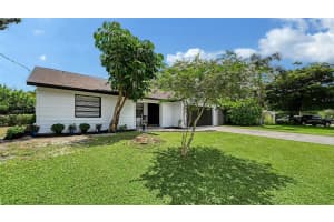 1841 INGRAM AVENUE, SARASOTA, FL 34232 - MLS#MFRA4661835