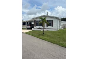 2036 S Mobile Estates Dr, SARASOTA